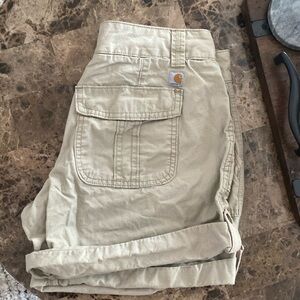 Women’s Carhartt, Size 4, Good quality, lightly worn cargo hiking shorts